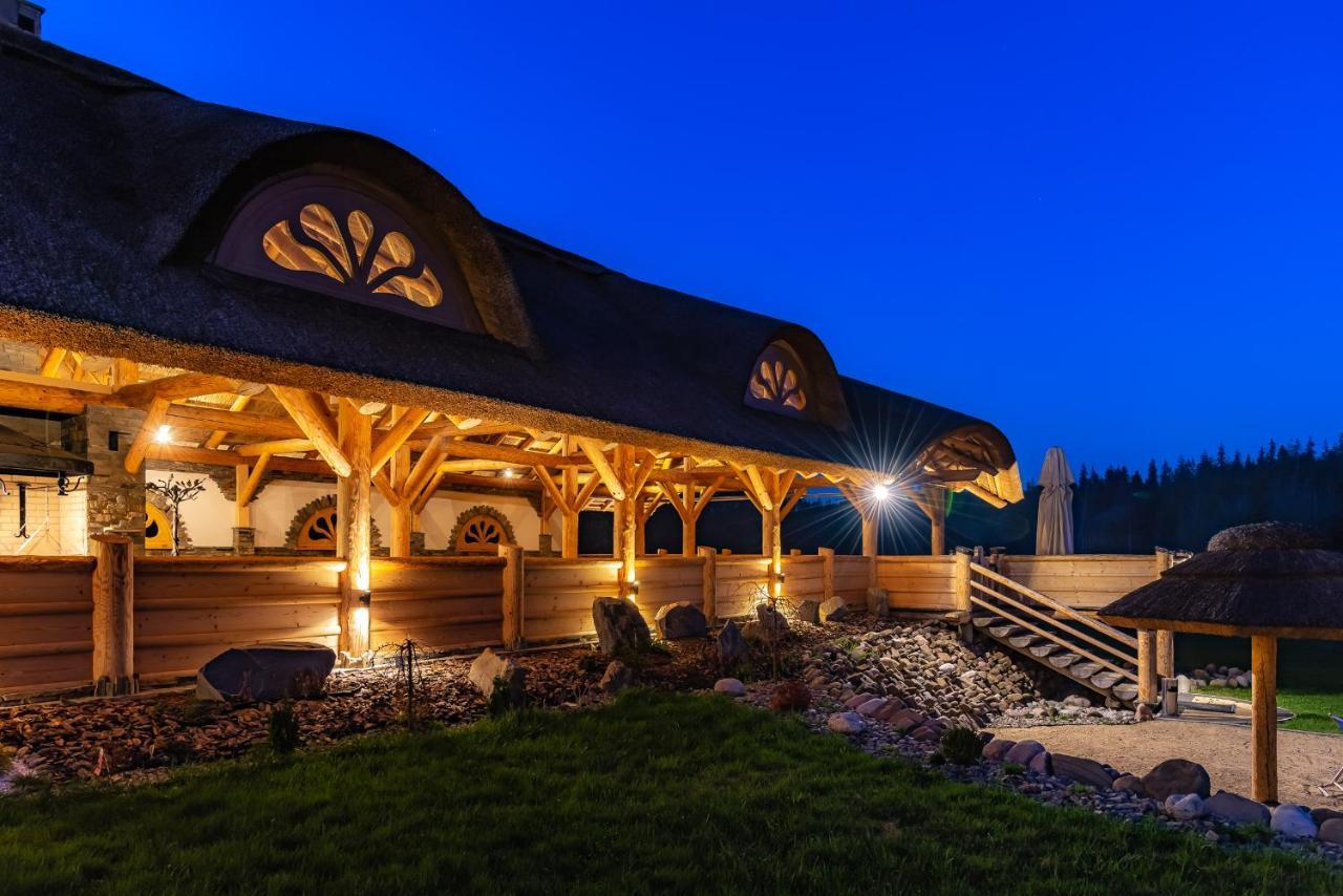 Hotel Burkaty Бялка Татранска Екстериор снимка